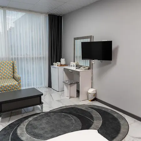 Otel Merkez 3*